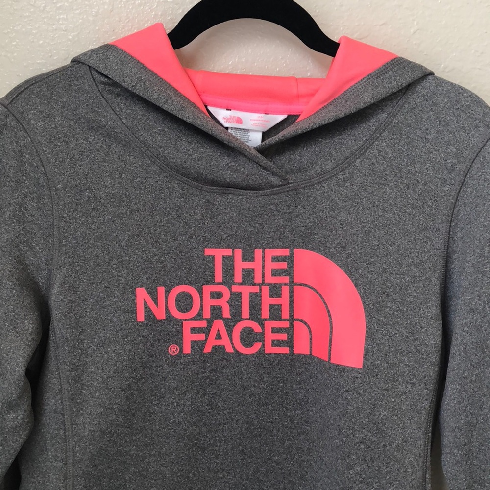 NWOT North Face Hoodie